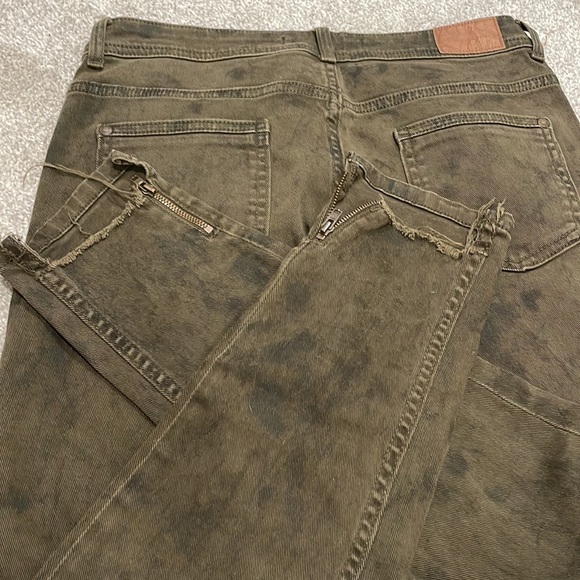Zara Army Green Acid Wash Jean - Picture 3 of 4
